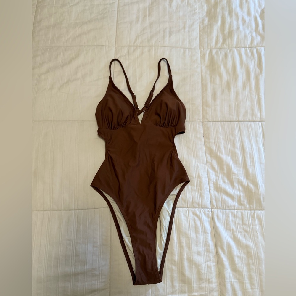 Cupshe Chocolate One Piece Swimsuit